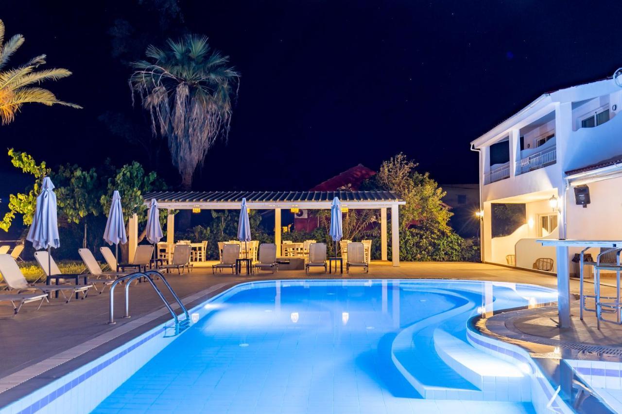 Sirocco Hotel Kávos Exteriér fotografie