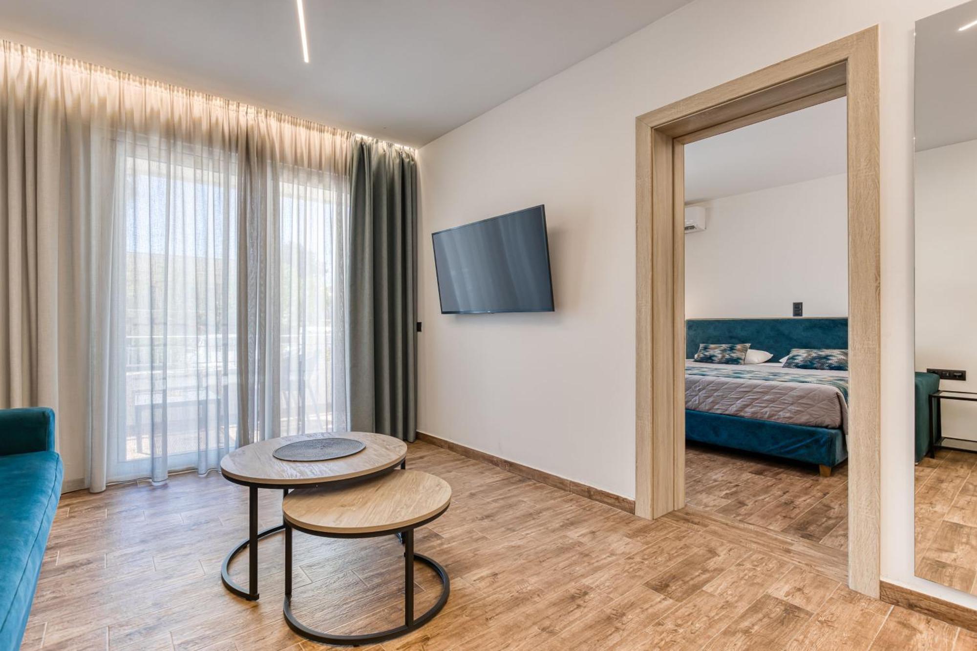 Sirocco Hotel Kávos Exteriér fotografie